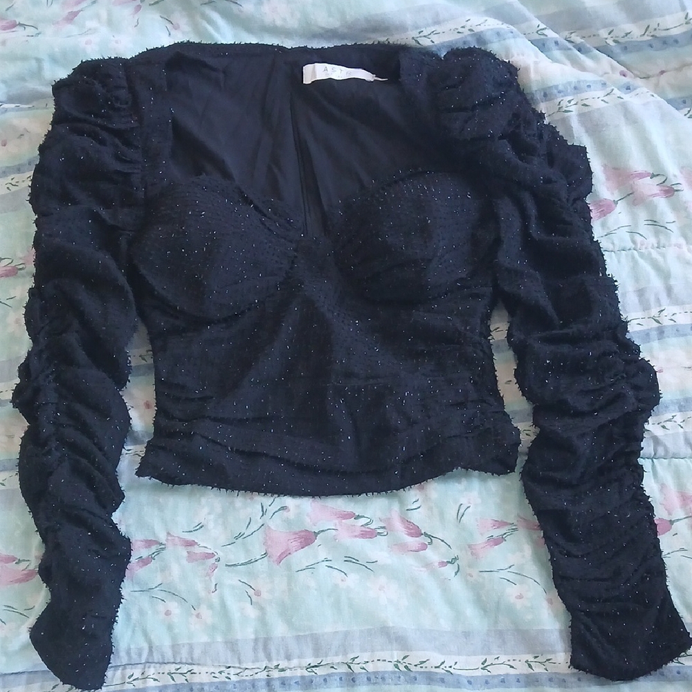 Elegant Black Ruched Women's Top